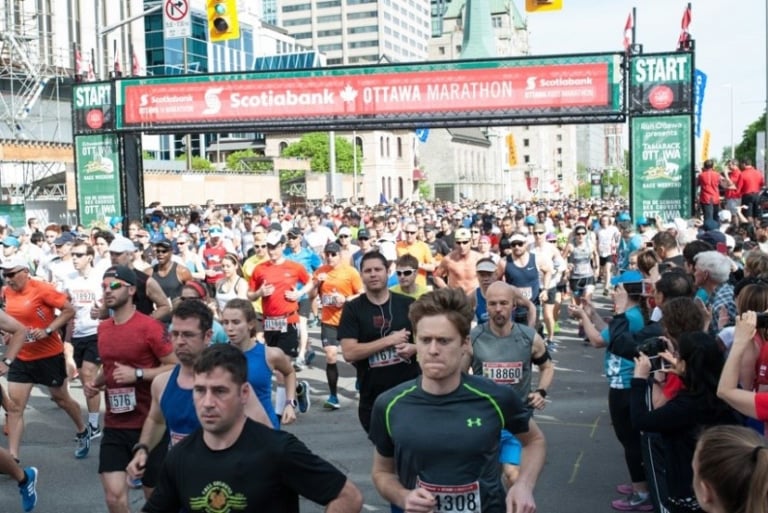 Run For AReason Homepage Race Start v1