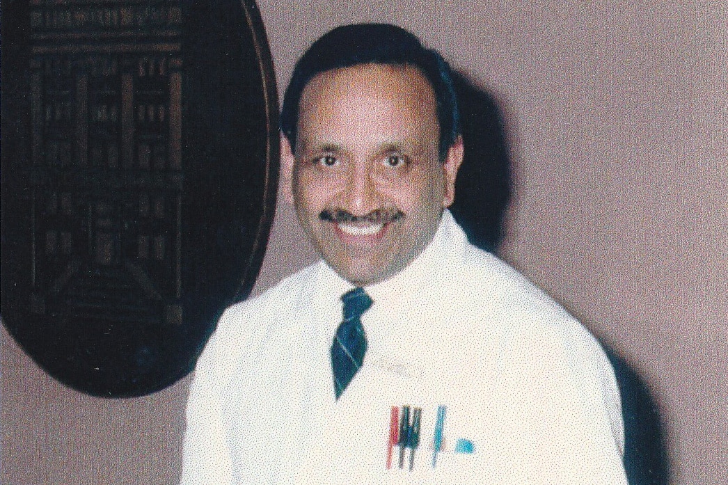 Shiv Physician horizontal — Dr. Shiv Jindal 